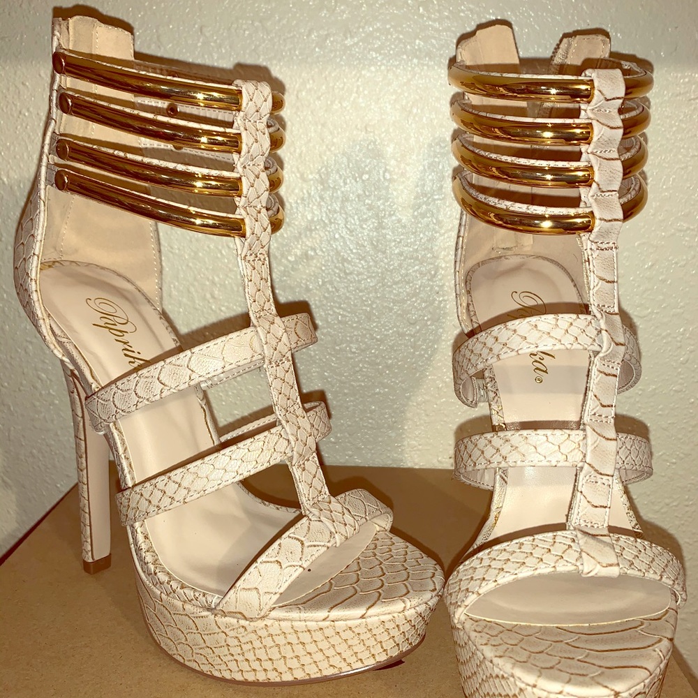 🔴 SOLD 🔴 Party Heels